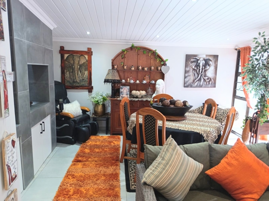 3 Bedroom Property for Sale in Ferreira Town Eastern Cape